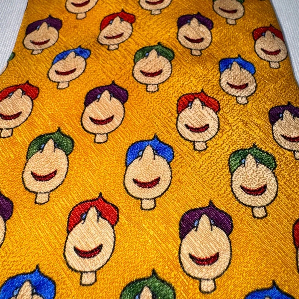 Save the‎ Children Matt LeBlanc Yellow Silk Face Novelty Print Mens Tie USA Made